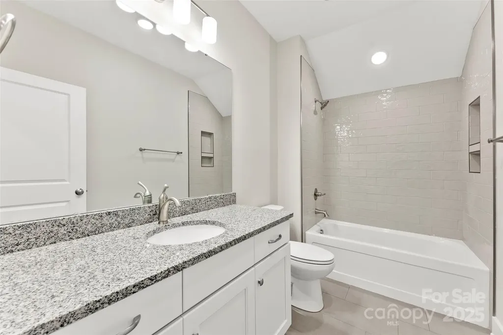 1645 Carolina Circle Gastonia NC 28054