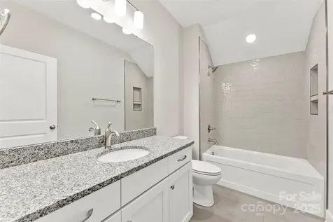 1645 Carolina Circle Gastonia NC 28054