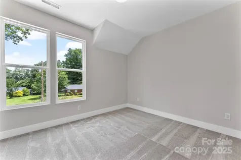 1645 Carolina Circle Gastonia NC 28054