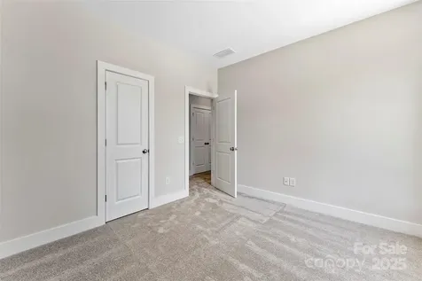 1645 Carolina Circle Gastonia NC 28054