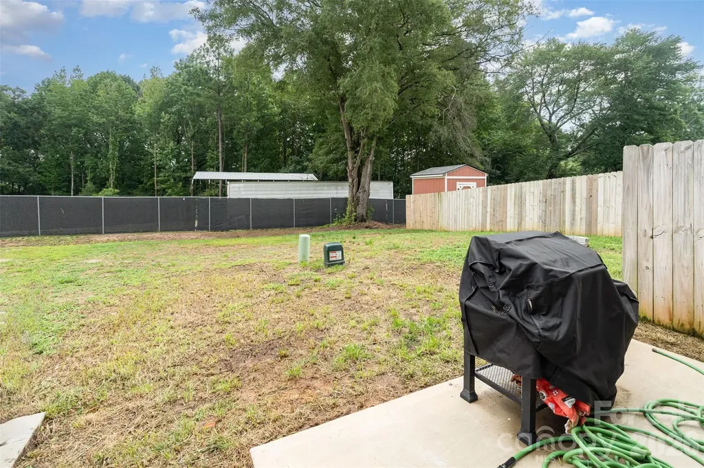 1052 Mclain Road Kannapolis NC 28083