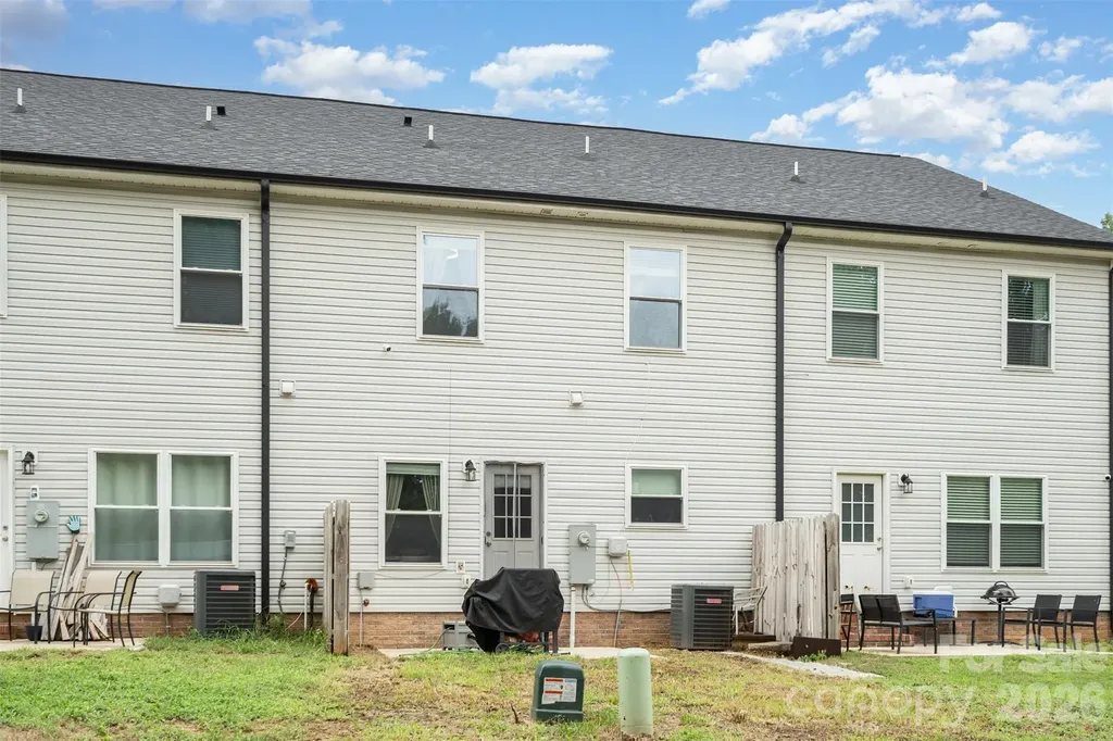 1052 Mclain Road Kannapolis NC 28083