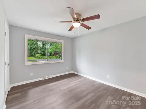 2508 Carrington Court Charlotte NC 28208