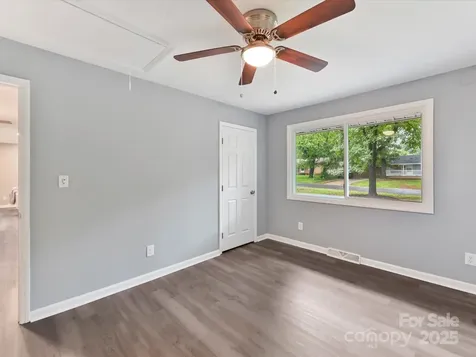 2508 Carrington Court Charlotte NC 28208