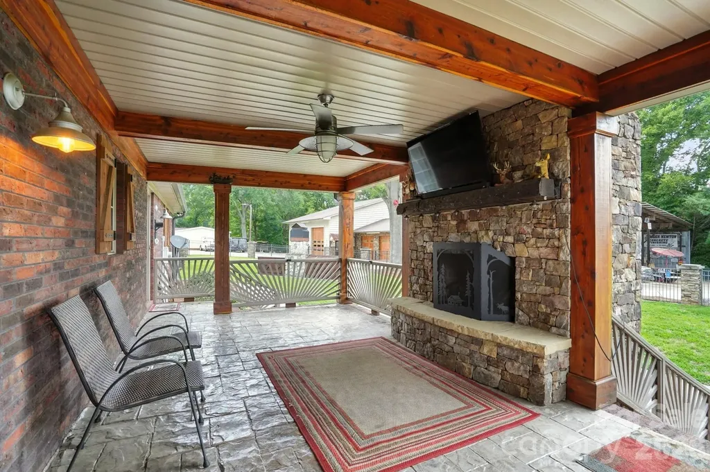 3369 Roberta Road Concord NC 28027