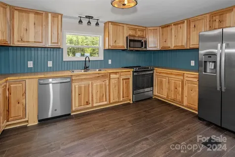 290 Boland Drive Lake Lure NC 28746