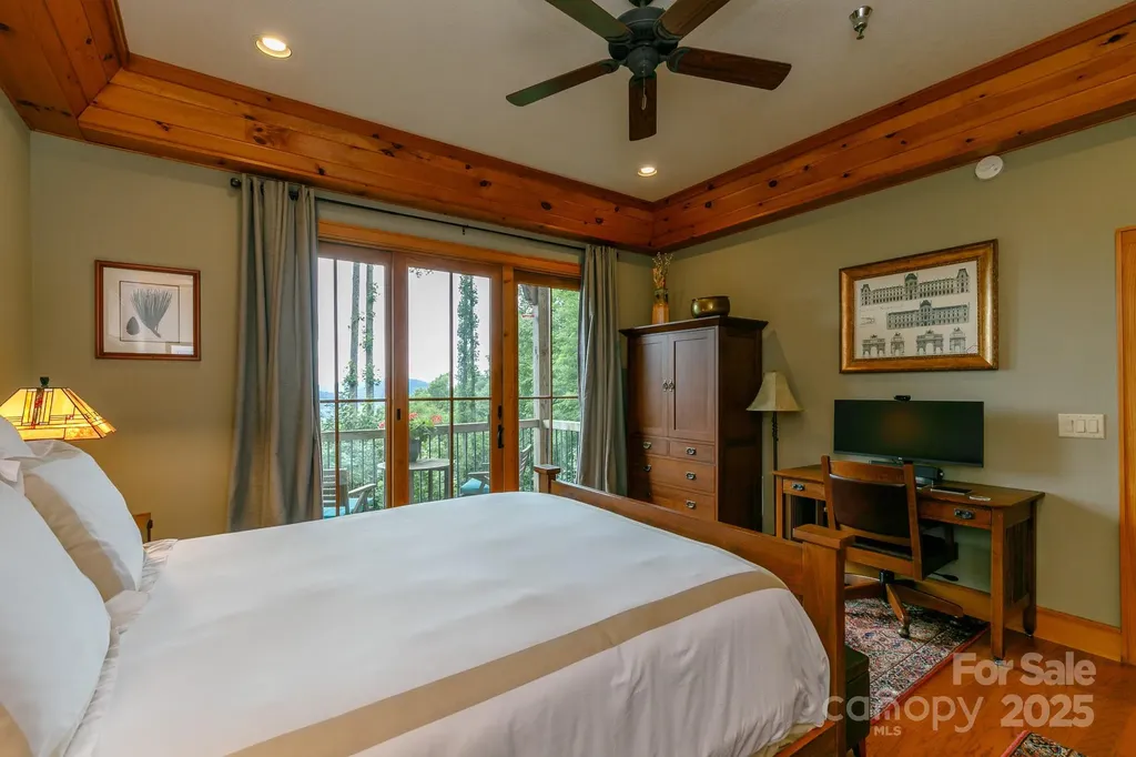 47 Creekside Way Burnsville NC 28714