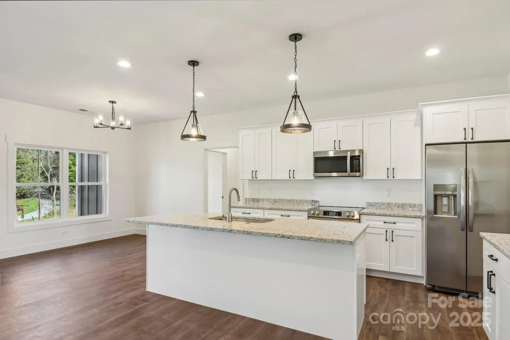 35 Haywood Park Drive Hendersonville NC 28791