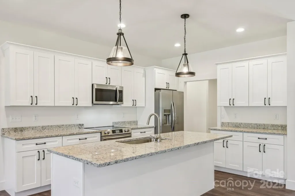 35 Haywood Park Drive Hendersonville NC 28791