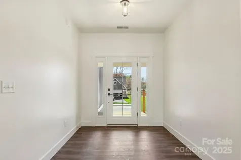 35 Haywood Park Drive Hendersonville NC 28791