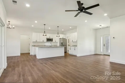 35 Haywood Park Drive Hendersonville NC 28791