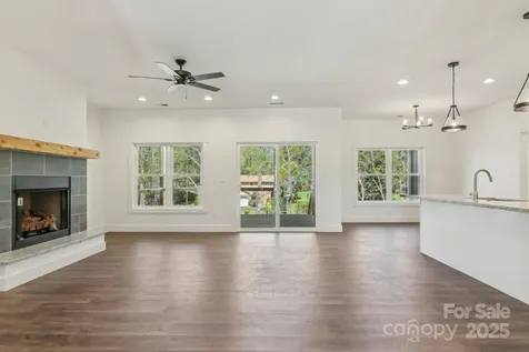 35 Haywood Park Drive Hendersonville NC 28791