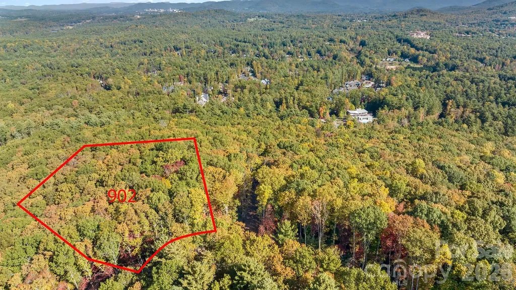 676 Tea House Drive Asheville NC 28803