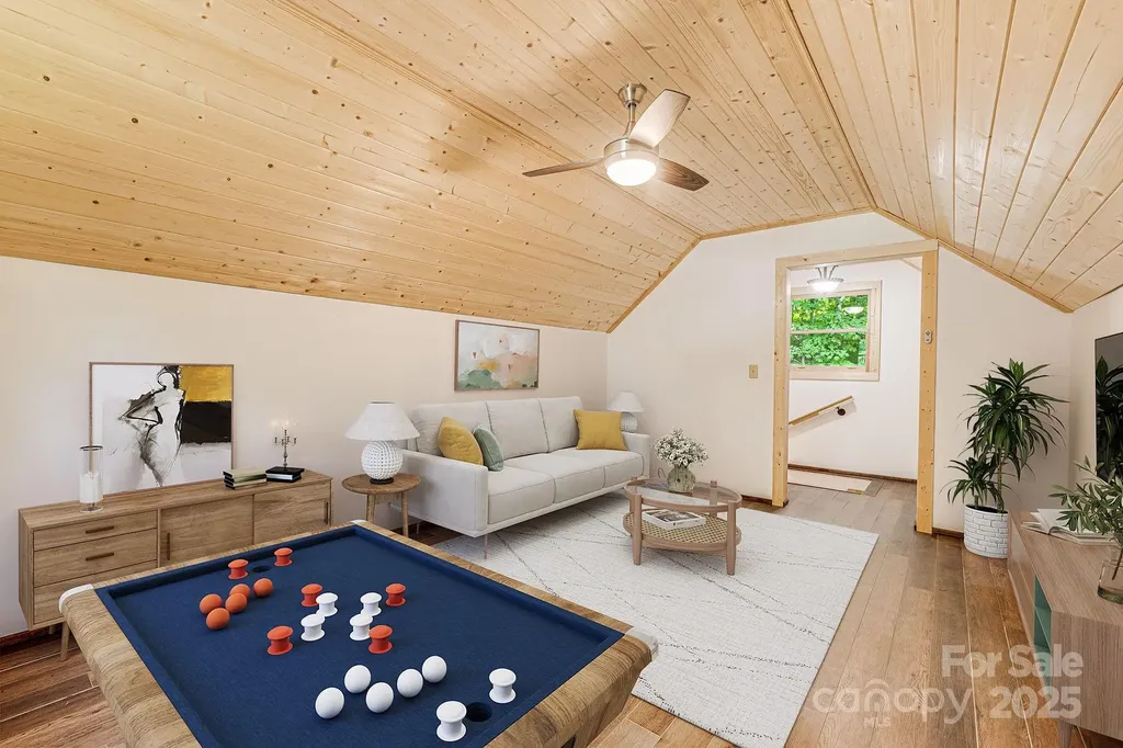 73 Oak Ridge Court Mars Hill NC 28754
