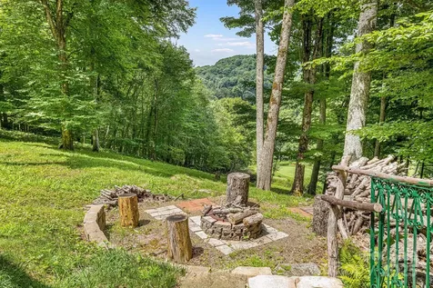 73 Oak Ridge Court Mars Hill NC 28754