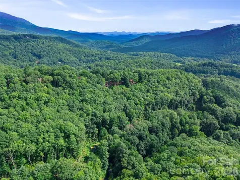 000 Falling Water Drive Burnsville NC 28714