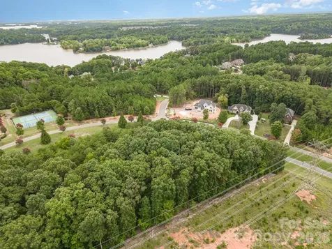 1400 Reflection Pointe Boulevard Belmont NC 28012