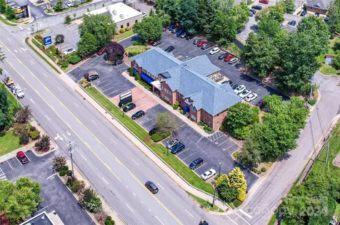 1978 Hendersonville Road Asheville NC 28803