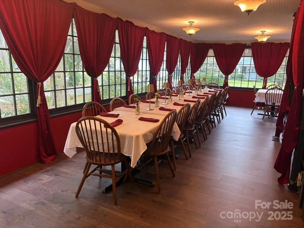 136 N Dougherty Street Black Mountain NC 28711