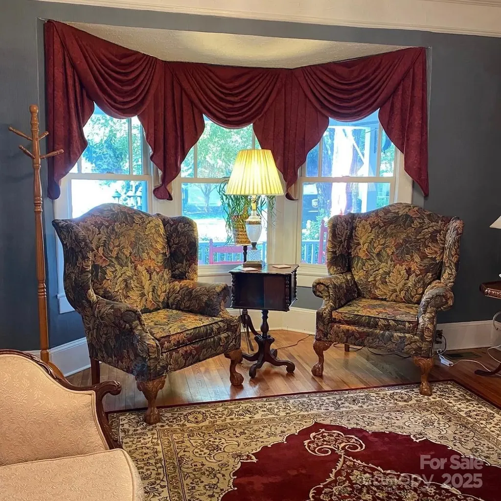 136 N Dougherty Street Black Mountain NC 28711
