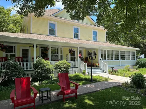 136 N Dougherty Street Black Mountain NC 28711