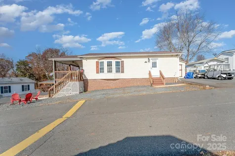 231 Badin View Road New London NC 28127