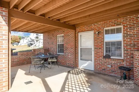 231 Badin View Road New London NC 28127