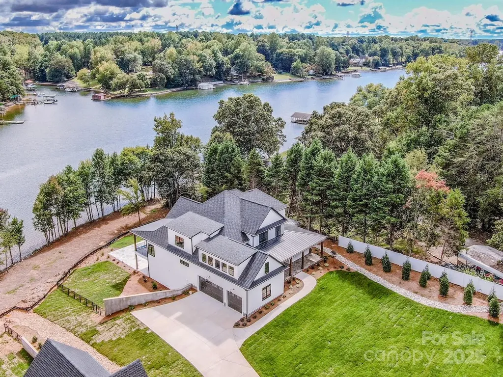 110 Emmaline Court Troutman NC 28166