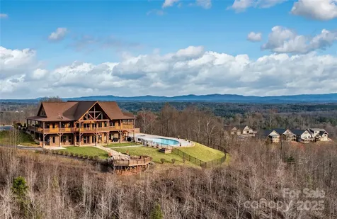 1387 River Club Ridge Lenoir NC 28645