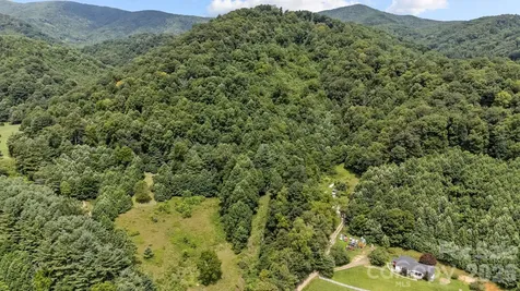 99999 Windswept Drive Burnsville NC 28714