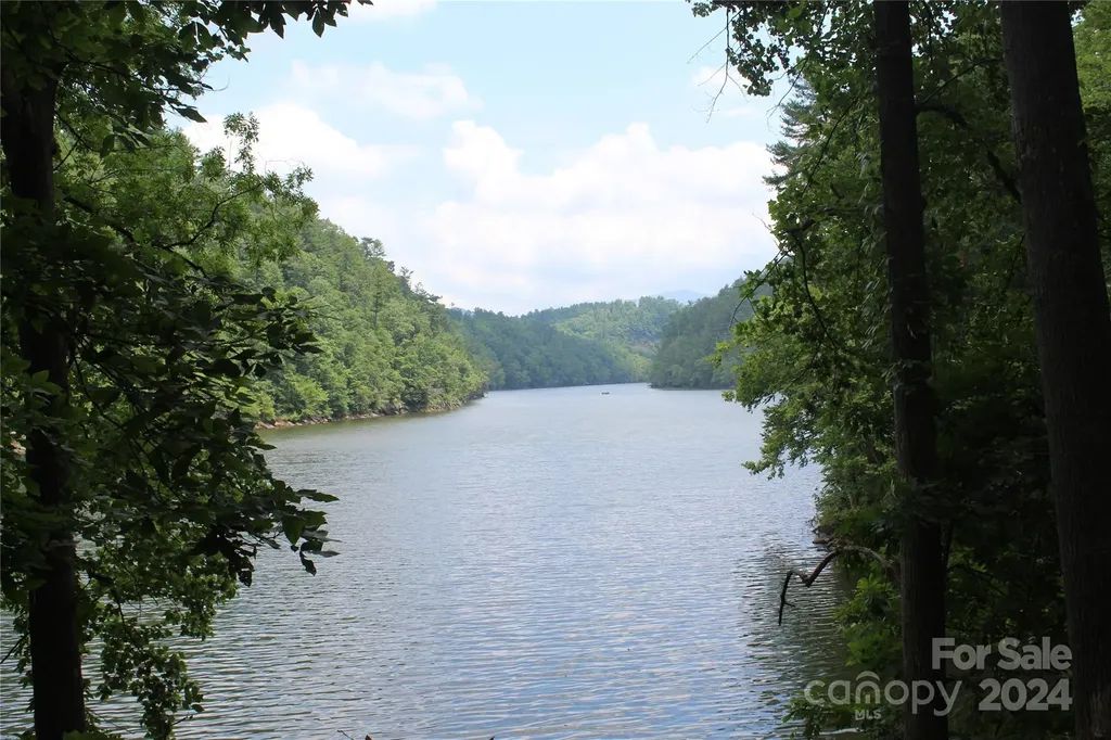 000 White Oak Road Waynesville NC 28785