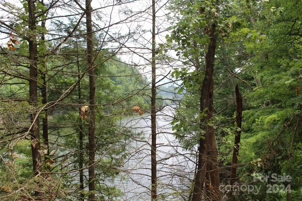 000 White Oak Road Waynesville NC 28785