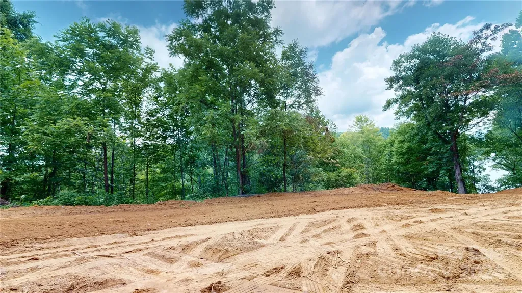 000 White Oak Road Waynesville NC 28785