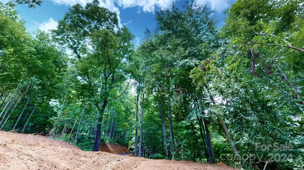 000 White Oak Road Waynesville NC 28785