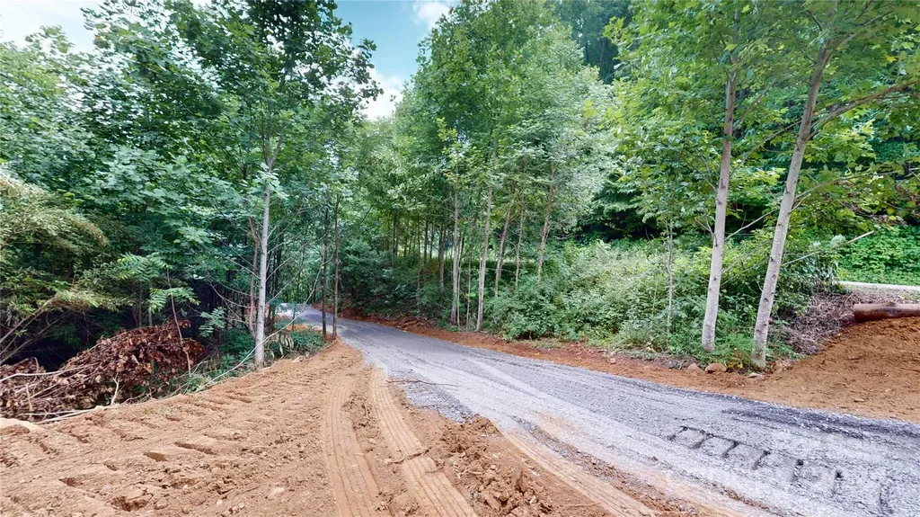 000 White Oak Road Waynesville NC 28785