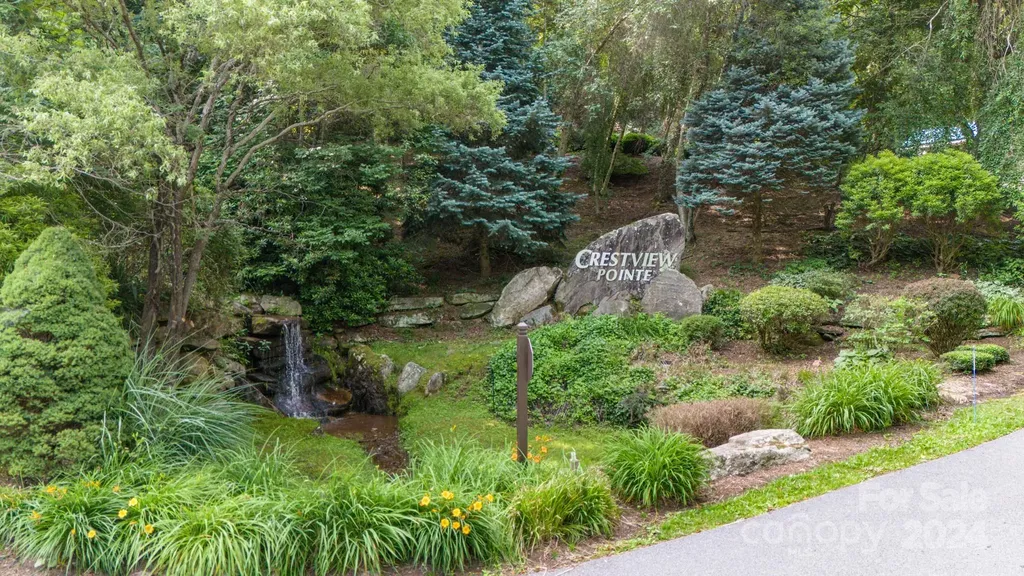 35 Twisted Trail Waynesville NC 28786