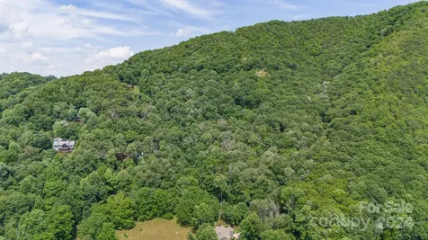35 Twisted Trail Waynesville NC 28786