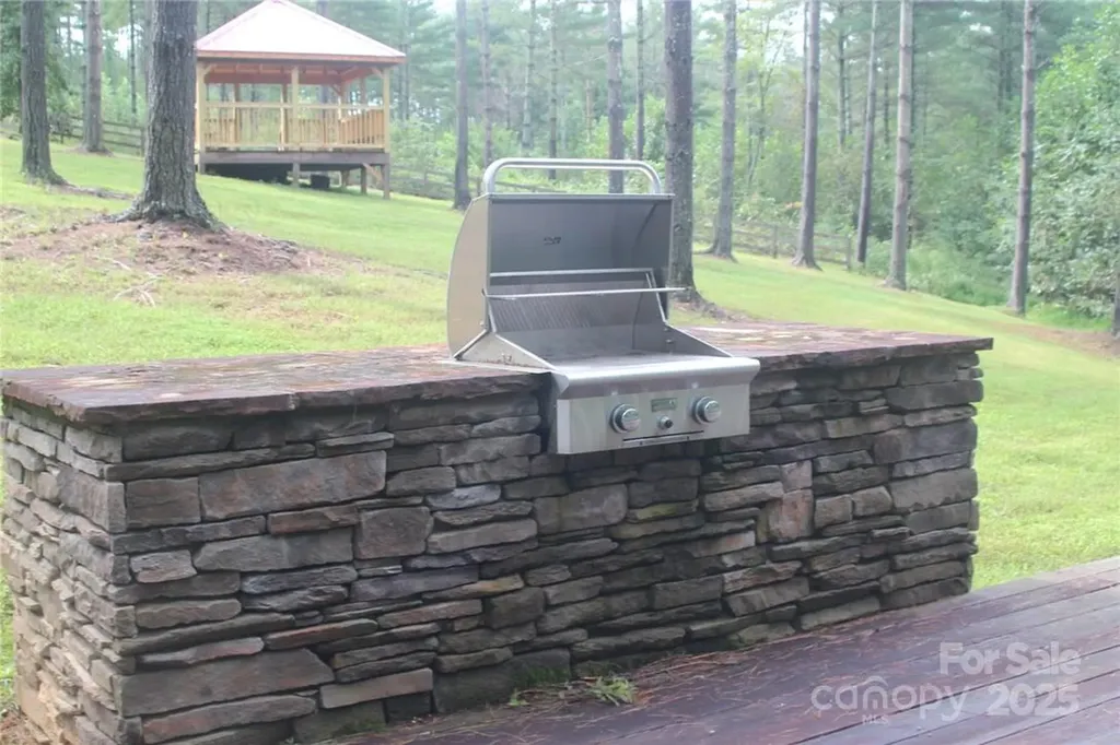 2620 Waterside Boulevard NW Valdese NC 28690