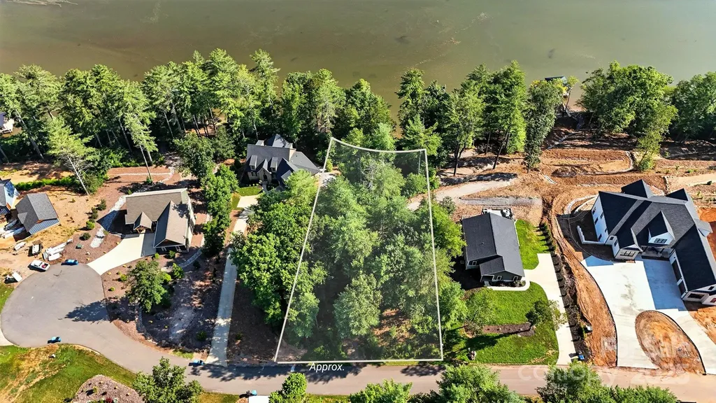 2620 Waterside Boulevard NW Valdese NC 28690