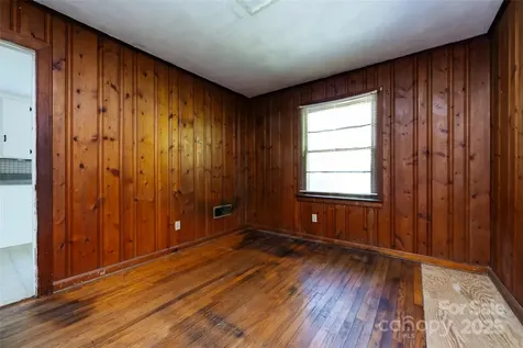 2001 Mcdonald Drive Charlotte NC 28216