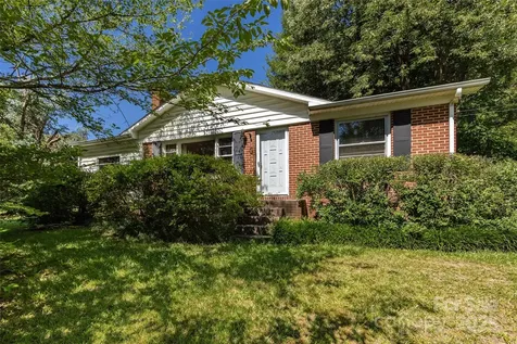 2001 Mcdonald Drive Charlotte NC 28216