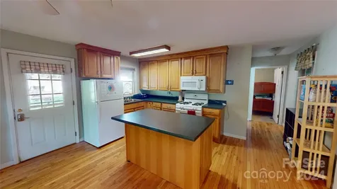 78 Smiling Fox Trail Brevard NC 28712