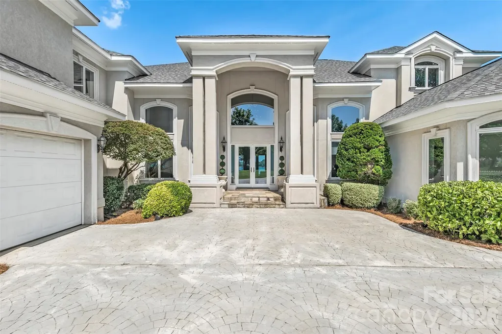 3446 Governors Island Drive Denver NC 28037
