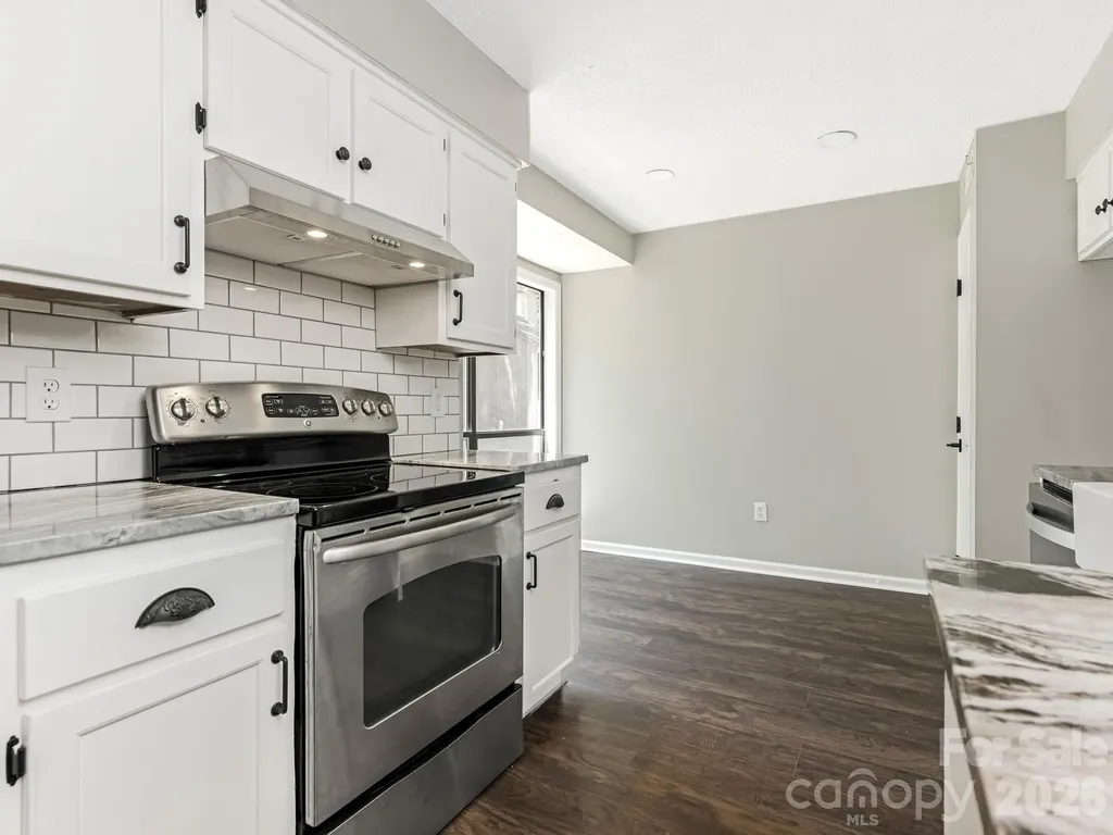 7378 Winery Lane Charlotte NC 28227
