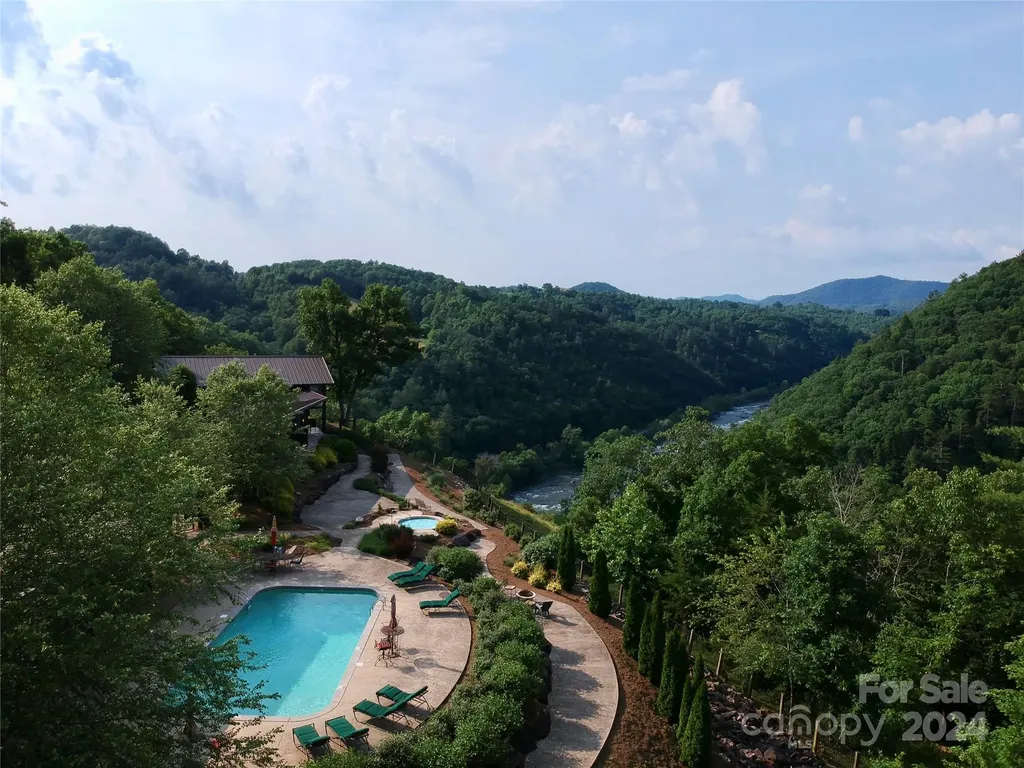 385 Wild River Run Marshall NC 28753