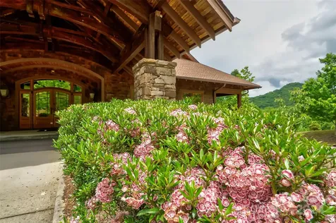 26 Old Lafayette Lane Black Mountain NC 28711