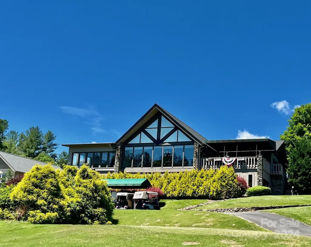 271 Mountain Morning Lane Hendersonville NC 28739