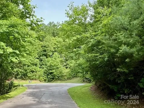271 Mountain Morning Lane Hendersonville NC 28739
