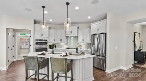 7567 Baybrooke Lane Harrisburg NC 28075