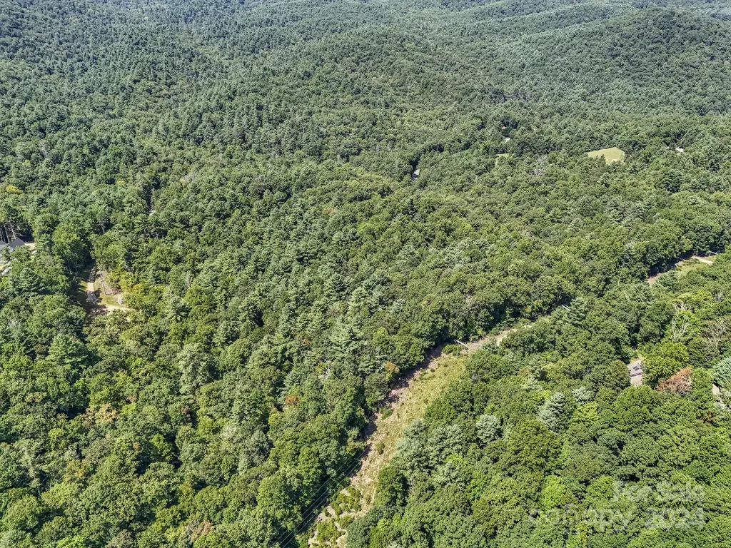 SR1196-E Evans Road Hendersonville NC 28739